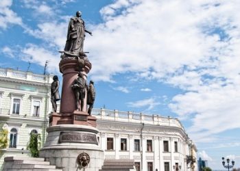 В Одессе уберут памятник Екатерине II