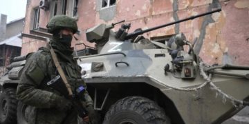 ВС РФ прячет войска в церквях, школах, больницах