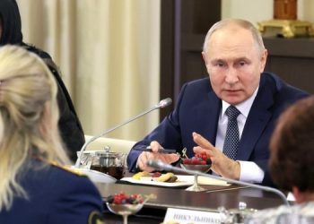 Путин: ВСУ используют как “пушечное мясо”
