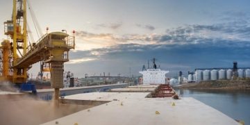 Зерновая сделка будет действовать вопреки угрозам России