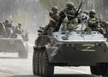 У Шойгу назвали “маневром” масштабный отвод войск