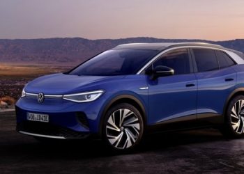 Украинцы стали реже покупать электромобили