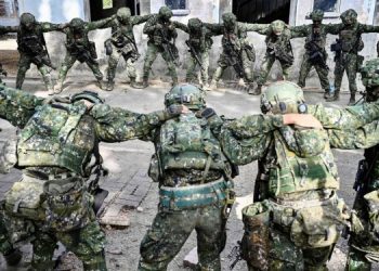 Тайвань расширяет срок призывной службы до 1 года