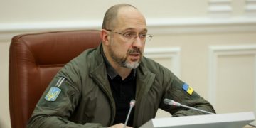 Денис Шмыгаль рассказал о возможном тотальном блэкауте в Украине