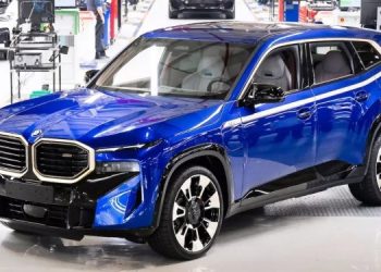 Самый мощный и дорогой кроссовер BMW