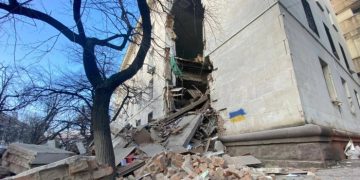 Армия РФ обстреляла центр Херсона