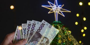 Сколько стоит новогодний стол и что дорожает перед праздниками