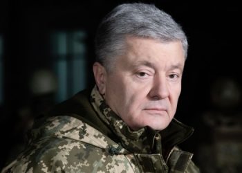 Состояние Порошенко во время войны сократилось вдвое