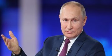 Путин впервые назвал войну в Украине “войной”