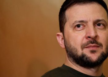 О чем говорит неожиданный визит президента Украины в США