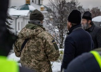 Зеленский утвердил санкции СНБО