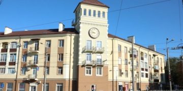 Россияне в Мариуполе сносят исторические здания