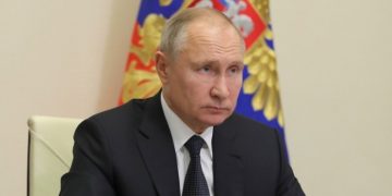 Путин собирается посетить Донбасс