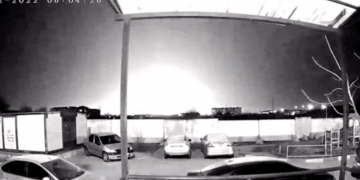 В российском Энгельсе прозвучал мощный взрыв