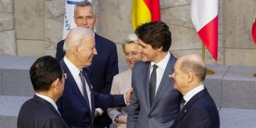 Что такое закрытый клуб D10, куда не примут Россию и Китай