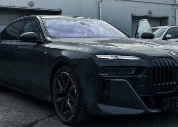 В Украине появился новый BMW 7