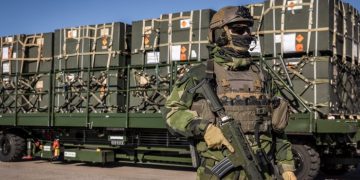 Швеция готовит новую военную помощь