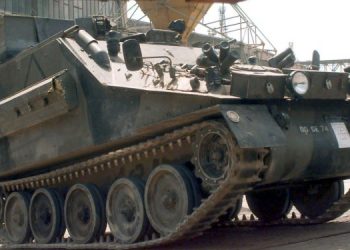 Британия поставит Украине сотни единиц бронетехники