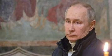 Путин посетил богослужение на Рождество