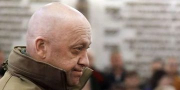 Зачем Пригожин публично помиловал зэков