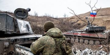 ВС РФ начали эвакуацию из Луганска