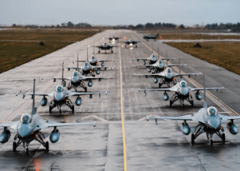 Игнат опроверг сообщение истребителях для Украины