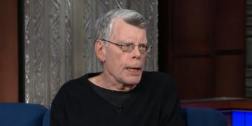 Стивен Кинг обратился к россиянам