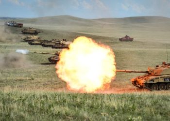 Украине нужны тяжелые танки и ракеты большой дальности