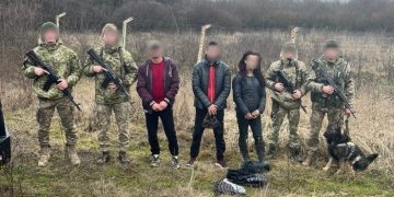 Пограничники задержали уклониста, прикинувшегося женщиной