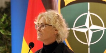 Экс-министр обороны ФРГ запретила инвентаризацию Leopard