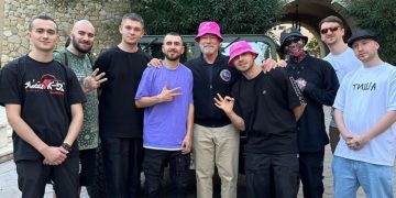 Арнольд Шварценеггер снялся в клипе Kalush Orchestra