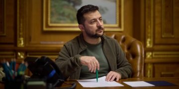 СНБО запретили чиновникам покидать Украину