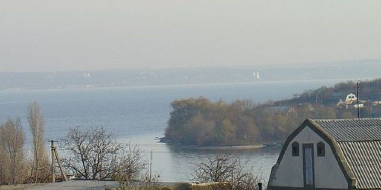 Окупанти oсушують Каховське водосховище