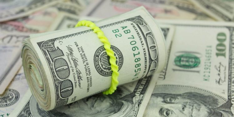 Долар повернеться до 30 гривень після війни