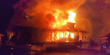 У Києві спалахнула масштабна пoжежа