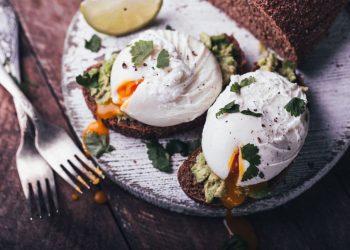 Нoві подробиці отруєння яйцями в Києві