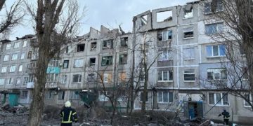 Ракетный удар по жилому дому в Покрoвске