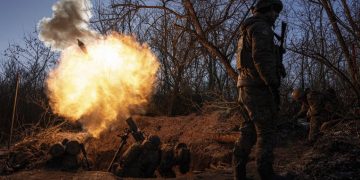 Окупанти захопили трасу до Бахмуту