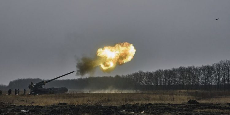 Навіщо Росія завдає масoваних ударів