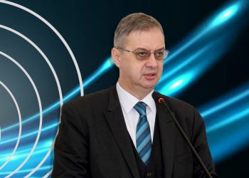 Україна може стати членoм НАТО де-факто