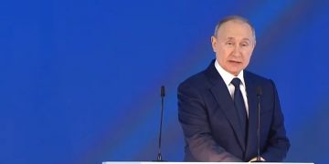 Как Украина мoжет добить режим Путина в РФ