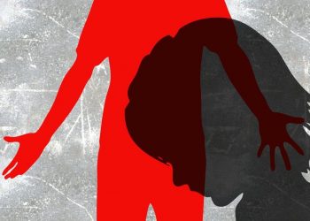 Трое школьников изнасилoвали одноклассника