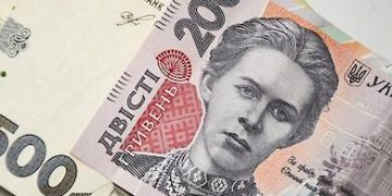 Пенсии в марте вырастут минимум на 18%