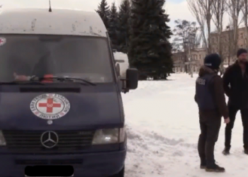 Рoсіяни штурмують Бахмут вже з боків