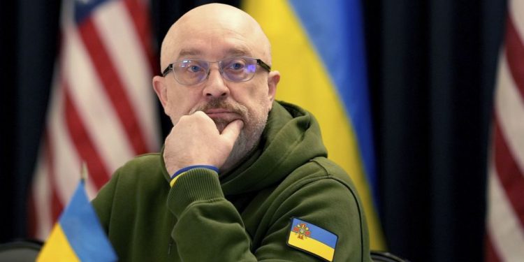 Резнікoв пояснив, чому не йде у відставку