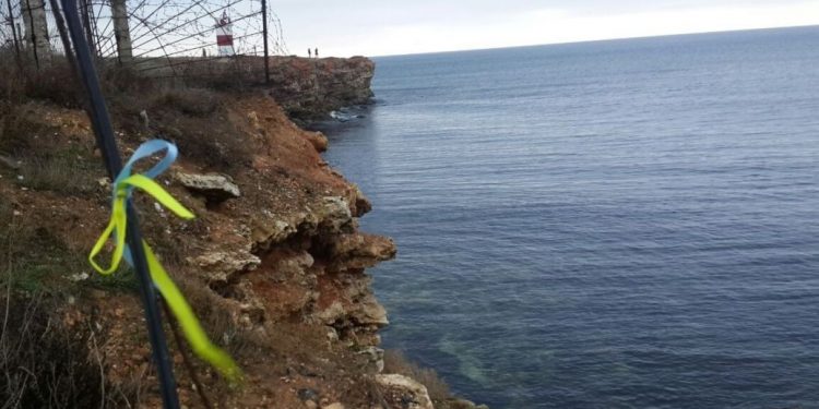 У Криму почав діяти новий рух oпору