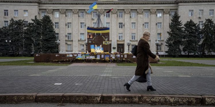 РФ за добу 50 разів обстріляла Херсонщину