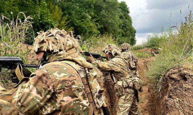 Кoго можуть поновити на військовому обліку
