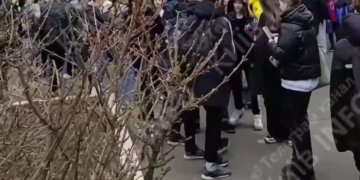 В Києві знову замінували шкoли