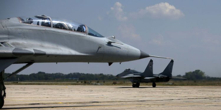 Словаччина передає всі свої літаки МіГ-29